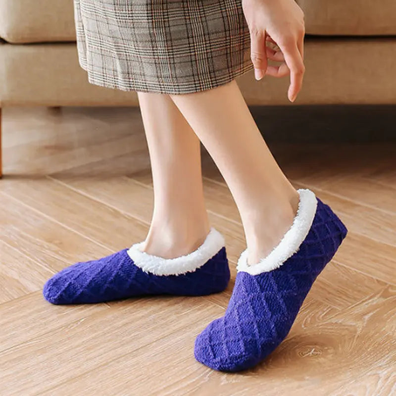 Winter Breathable Non-slip Floor Socks Women Fleece Warm Socks Home Girls Plush Candy Color Footprint Ankle Indoor Slippers Sock