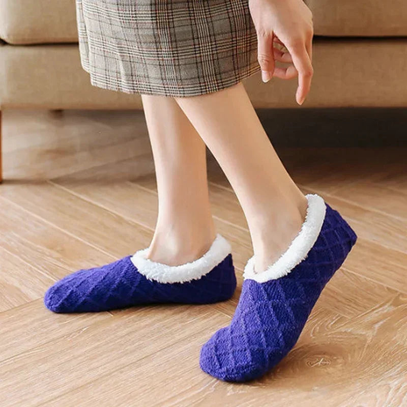 Winter Breathable Non-slip Floor Socks Women Fleece Warm Socks Home Girls Plush Candy Color Footprint Ankle Indoor Slippers Sock
