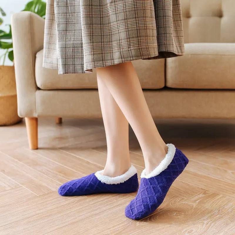 Winter Breathable Non-slip Floor Socks Women Fleece Warm Socks Home Girls Plush Candy Color Footprint Ankle Indoor Slippers Sock