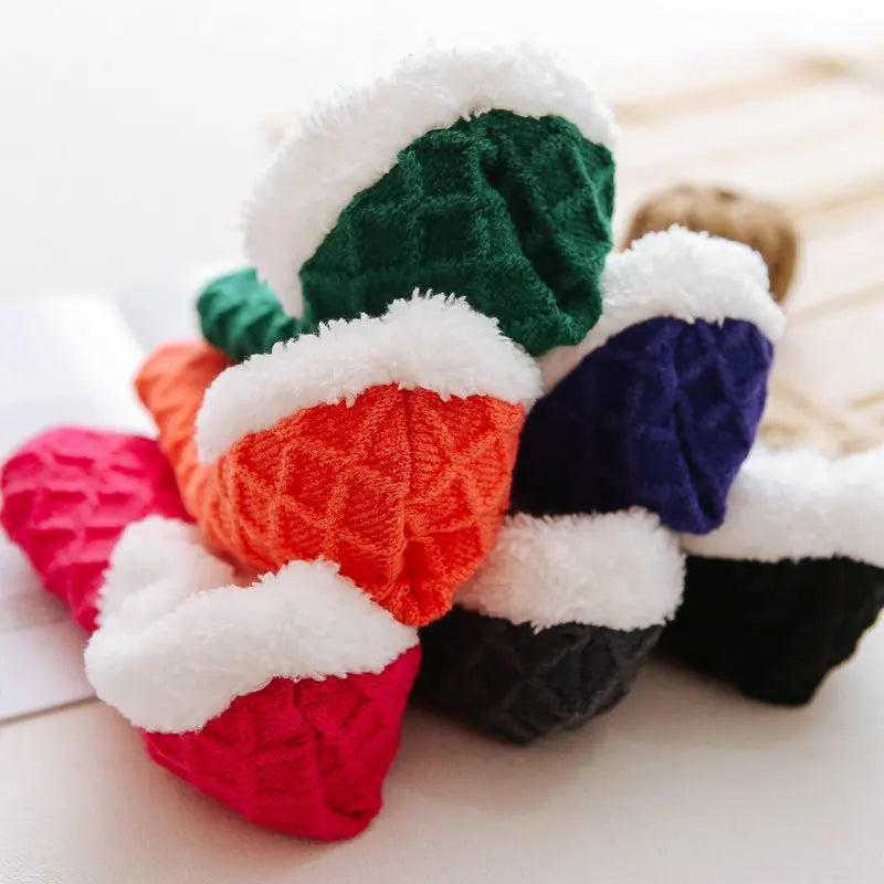 Winter Breathable Non-slip Floor Socks Women Fleece Warm Socks Home Girls Plush Candy Color Footprint Ankle Indoor Slippers Sock